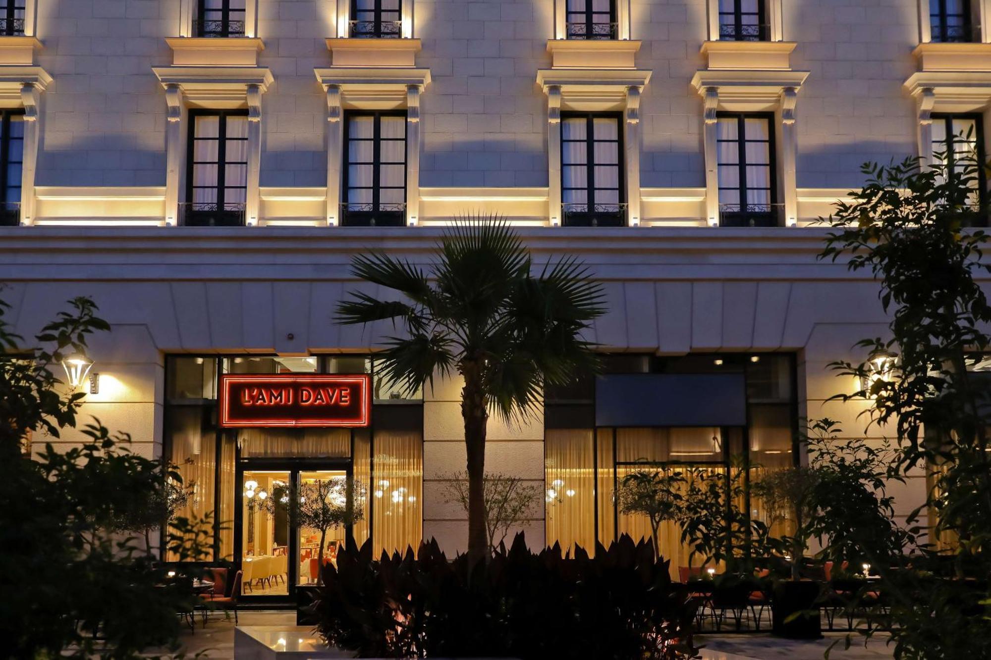 Mansard Riyadh, A Radisson Collection Hotel מראה חיצוני תמונה Last Day's store in Athens